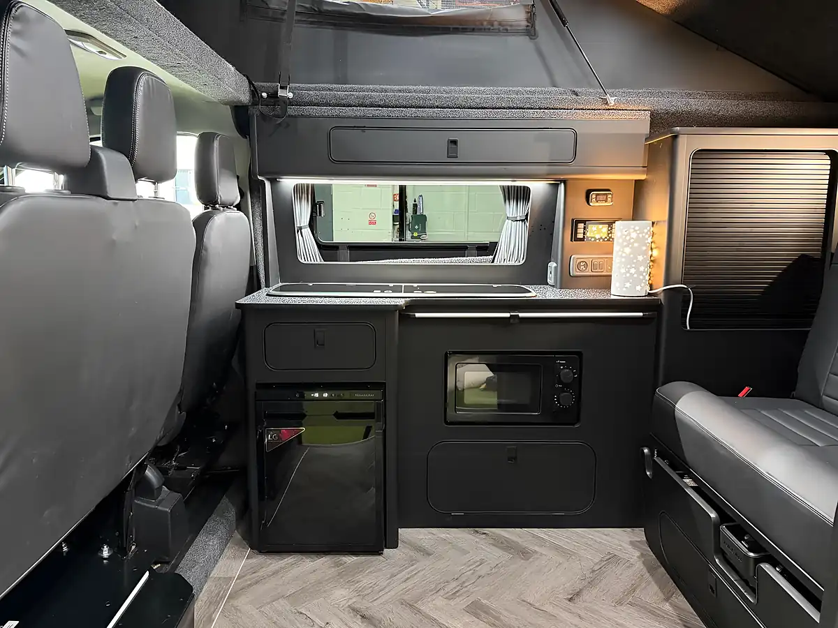 Used 2023 Ford Transit Custom Limited Black - Interior and Exterior details 6