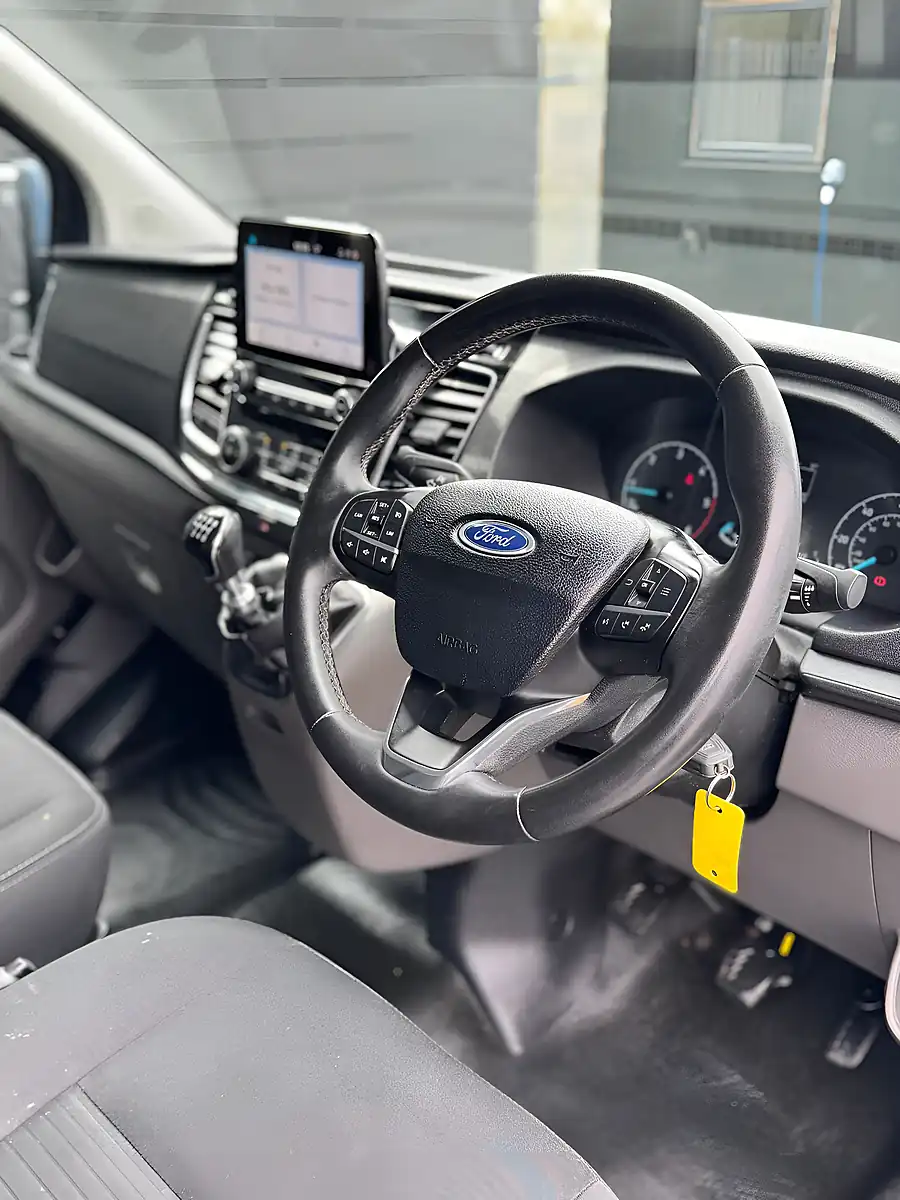 Used 2023 Ford Transit Custom Limited Blue - Interior and Exterior details 13