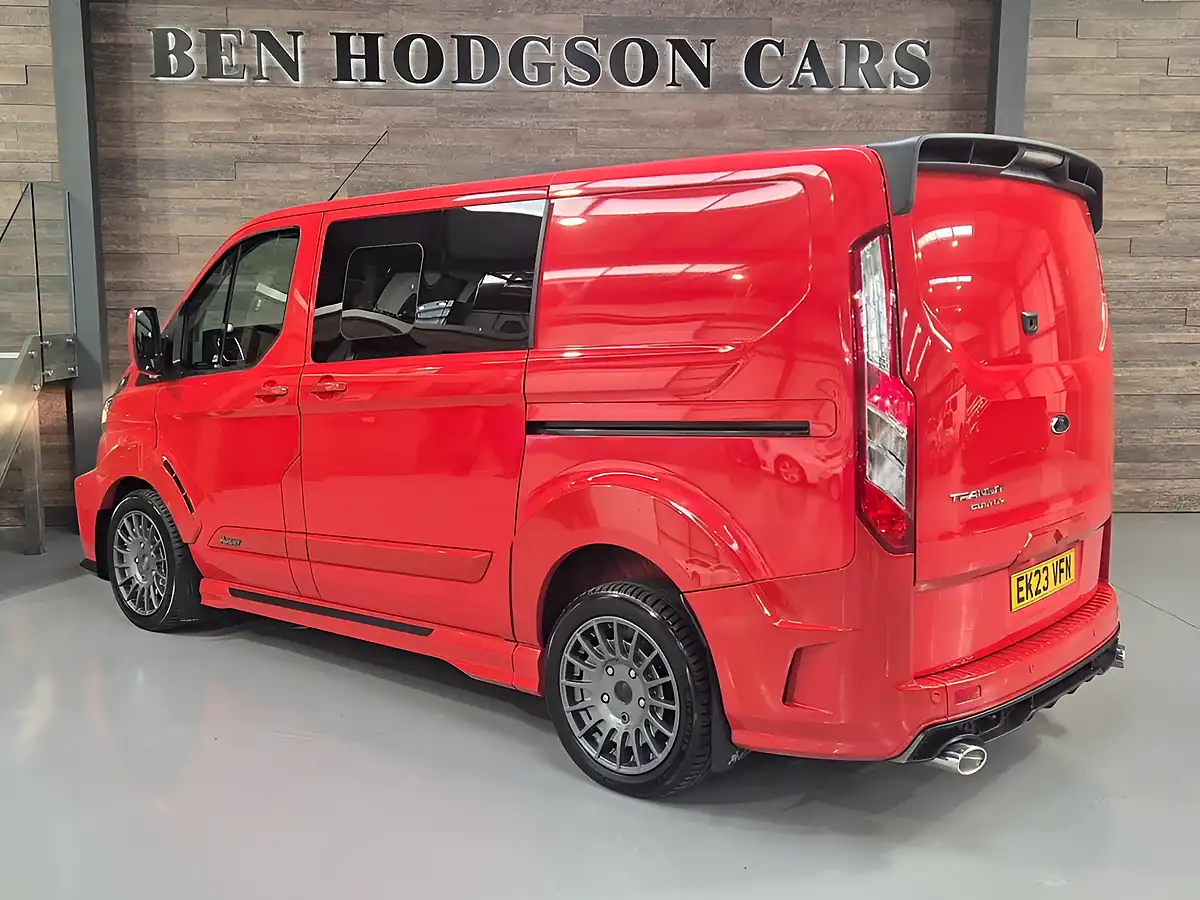 Used 2023 Ford Transit Custom Limited Carmine Red - Interior and Exterior details 7