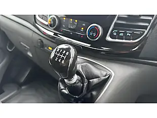 Used 2023 Ford Transit Custom Limited Frozen White - Interior and Exterior details 12