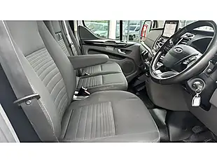 Used 2023 Ford Transit Custom Limited Frozen White - Interior and Exterior details 3