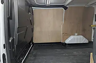 Used 2023 Ford Transit Custom Limited Frozen White - Interior and Exterior details 10