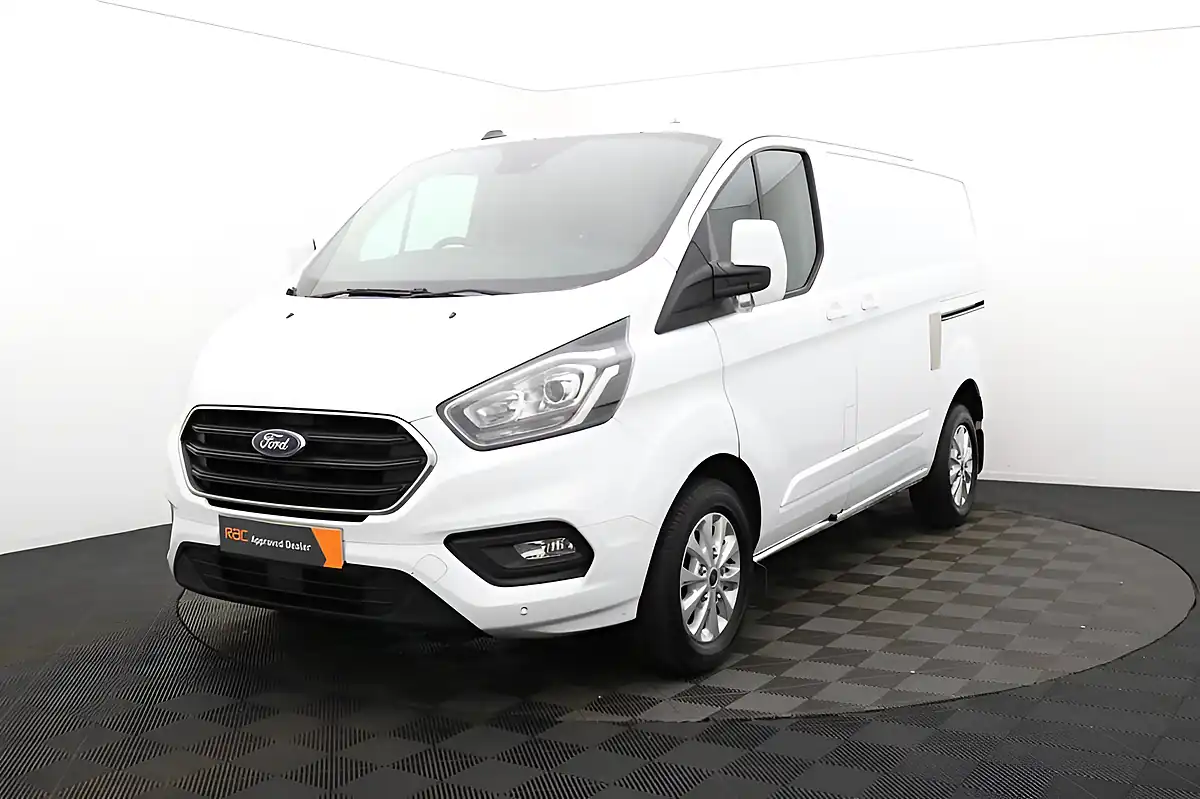 Used 2023 Ford Transit Custom Limited Frozen White - Interior and Exterior details 3