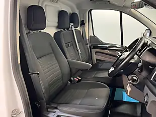 Used 2023 Ford Transit Custom Limited Frozen White - Interior and Exterior details 13