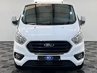 Used 2023 Ford Transit Custom Limited Frozen White - Interior and Exterior details 9