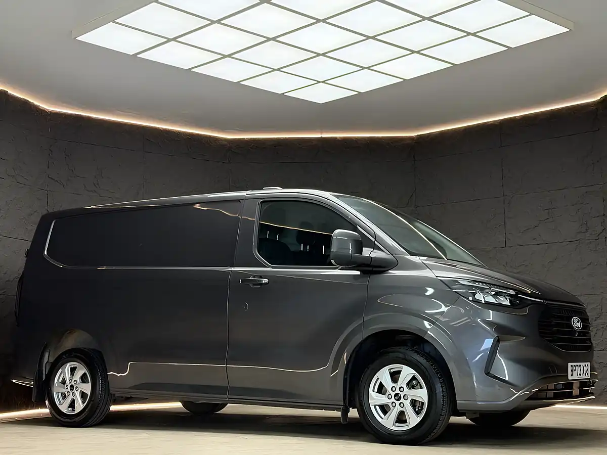 Used 2023 Ford Transit Custom Limited Grey - Interior and Exterior details 6