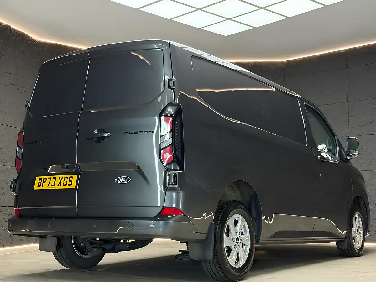 Used 2023 Ford Transit Custom Limited Grey - Interior and Exterior details 8