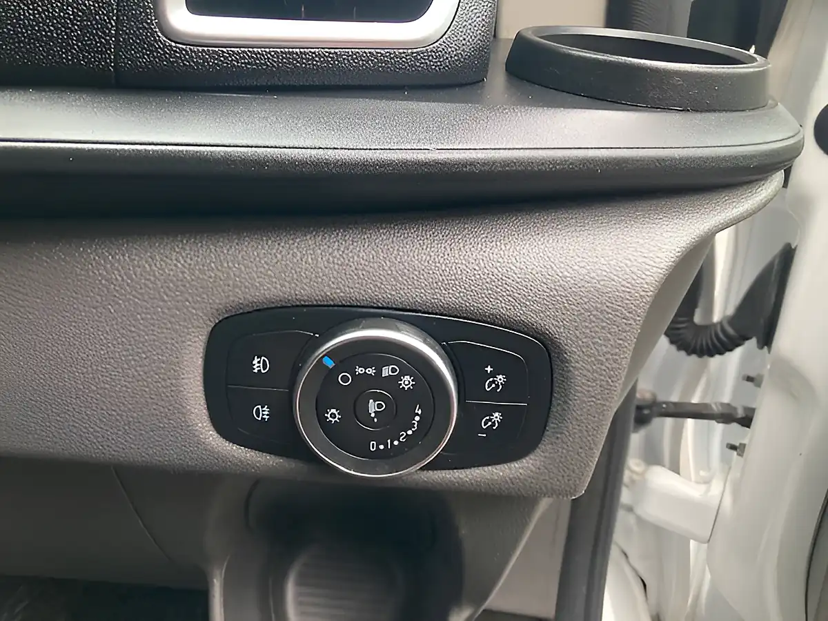 Used 2023 Ford Transit Custom Limited Lwb L2 Sport Styled White - Interior and Exterior details 9