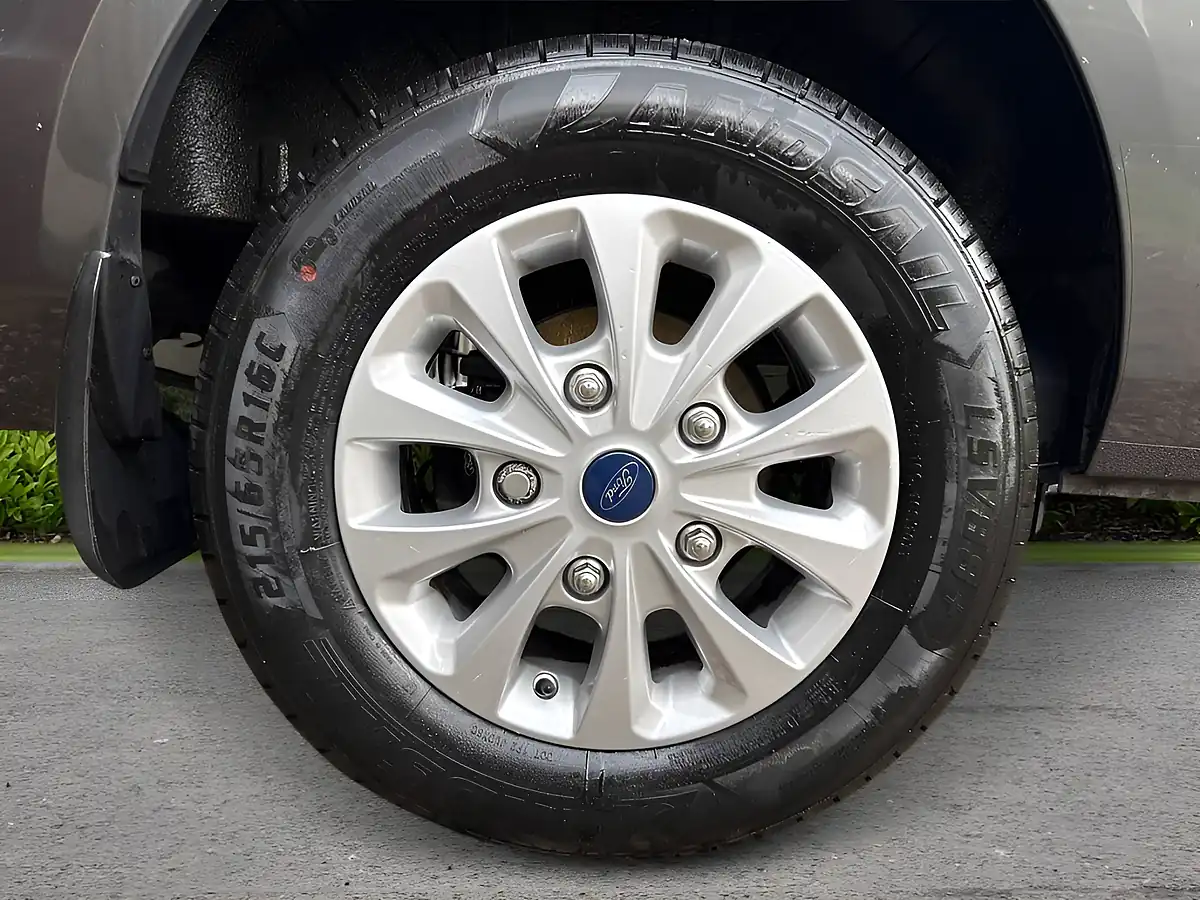 Used 2023 Ford Transit Custom Limited Magnetic Grey - Interior and Exterior details 10