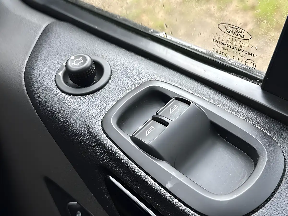Used 2023 Ford Transit Custom Limited Magnetic Grey - Interior and Exterior details 12