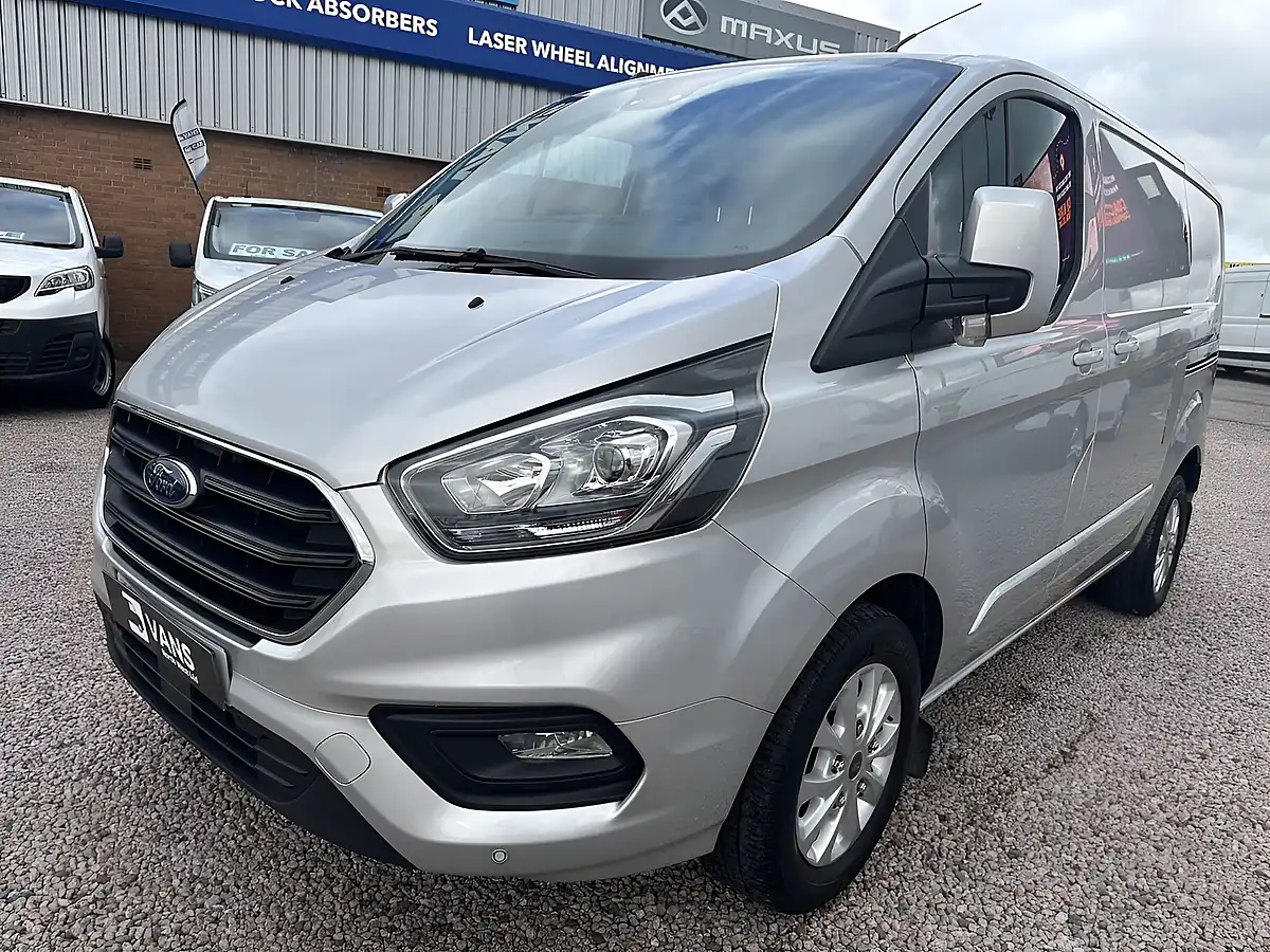 Used 2023 Ford Transit Custom Limited Moondust Silver - Interior and Exterior details 9