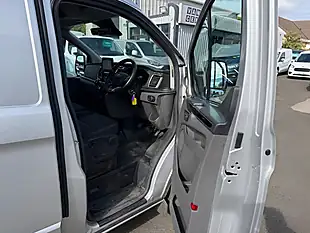 Used 2023 Ford Transit Custom Limited Silver - Interior and Exterior details 11