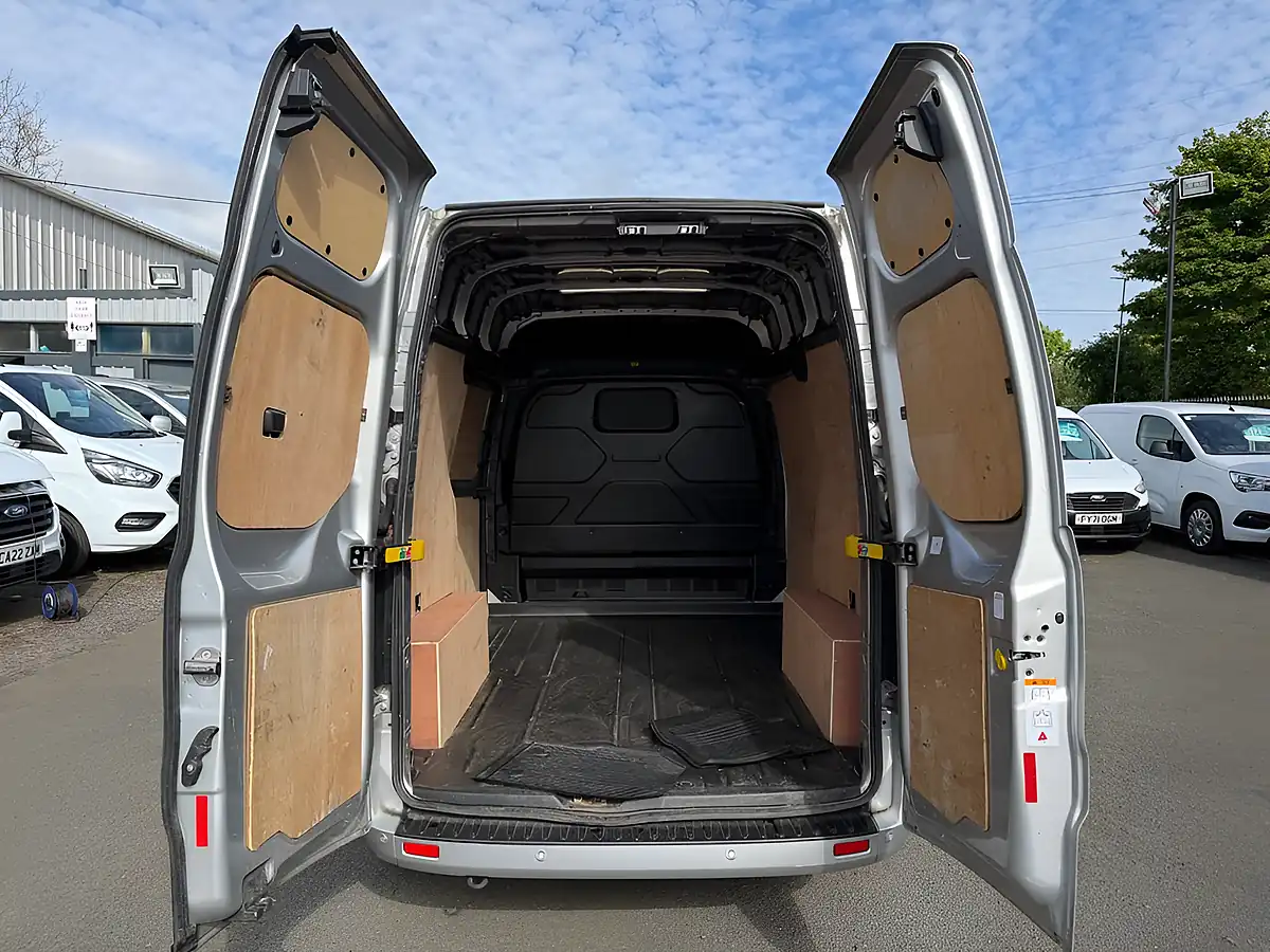 Used 2023 Ford Transit Custom Limited Silver - Interior and Exterior details 4