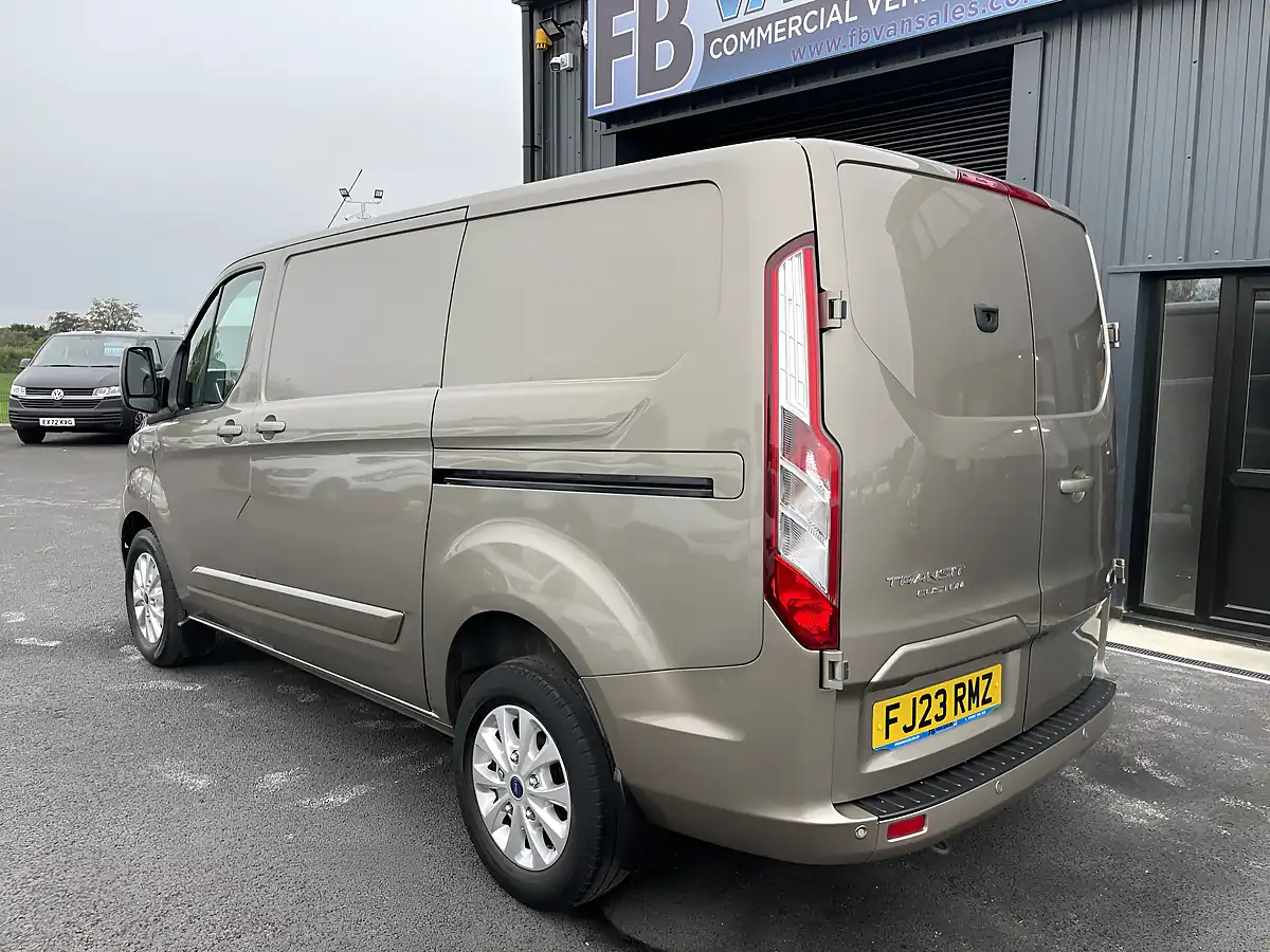 Used 2023 Ford Transit Custom Limited Swb Gold - Interior and Exterior details 7