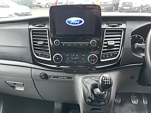 Used 2023 Ford Transit Custom Limited Swb Gold - Interior and Exterior details 8