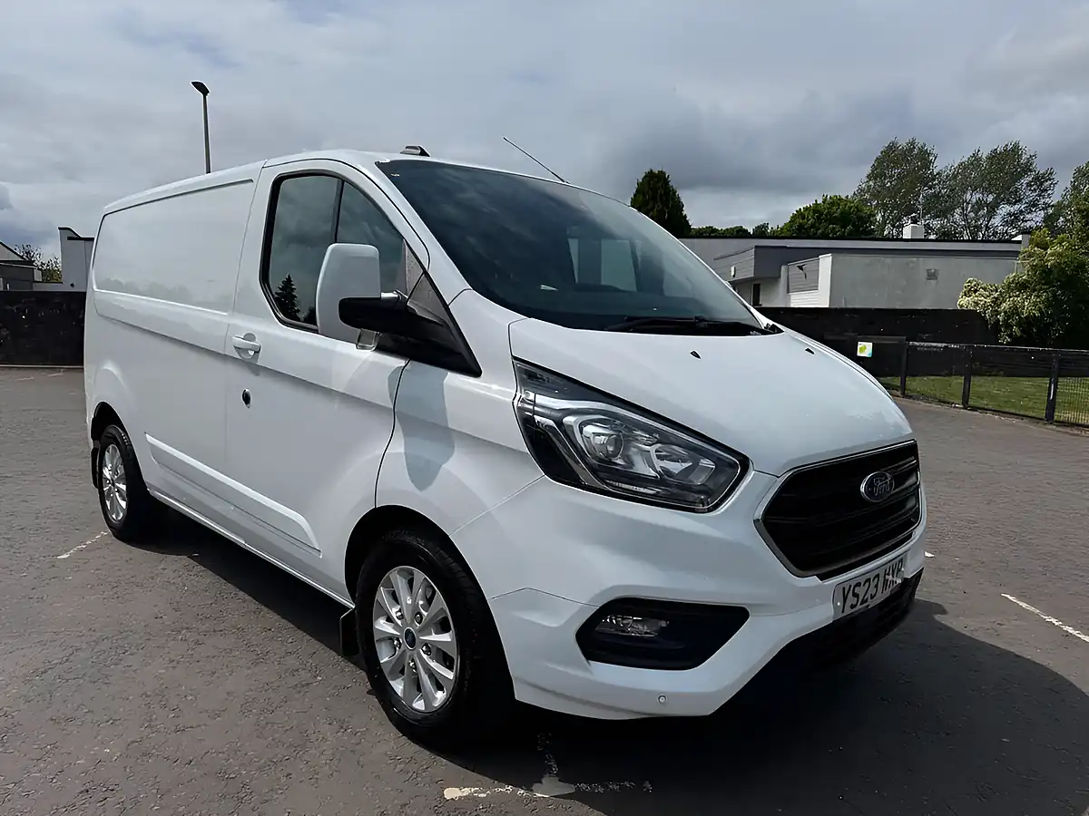Used 2023 Ford Transit Custom Limited Van 300 L1 White - Front View