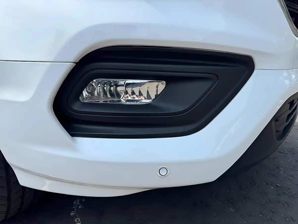 Used 2023 Ford Transit Custom Limited Van 300 L1 White - Interior and Exterior details 16