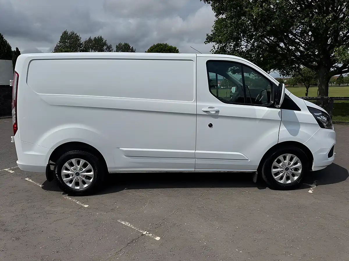 Used 2023 Ford Transit Custom Limited Van 300 L1 White - Interior and Exterior details 6