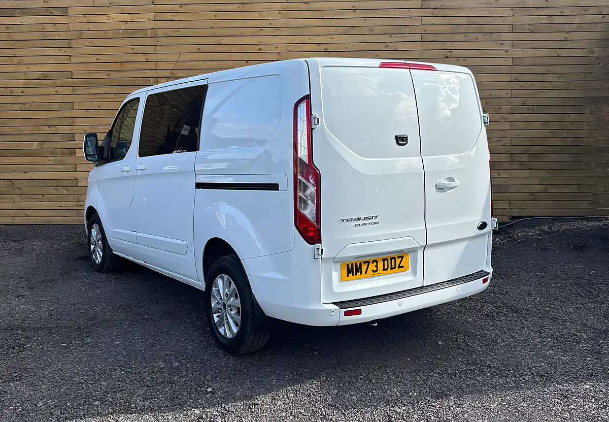 Used 2023 Ford Transit Custom Limited White - Interior and Exterior details 9