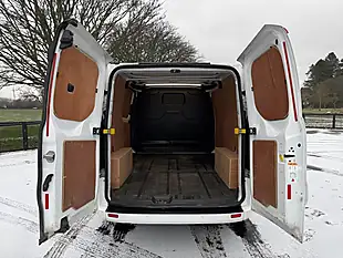 Used 2023 Ford Transit Custom Limited White - Interior and Exterior details 10