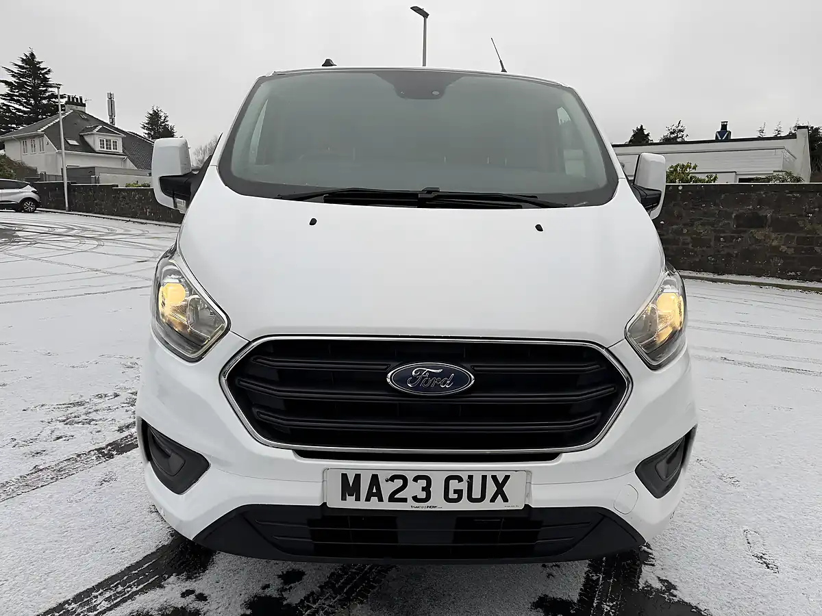 Used 2023 Ford Transit Custom Limited White - Interior and Exterior details 2