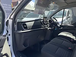 Used 2023 Ford Transit Custom Limited White - Interior and Exterior details 17