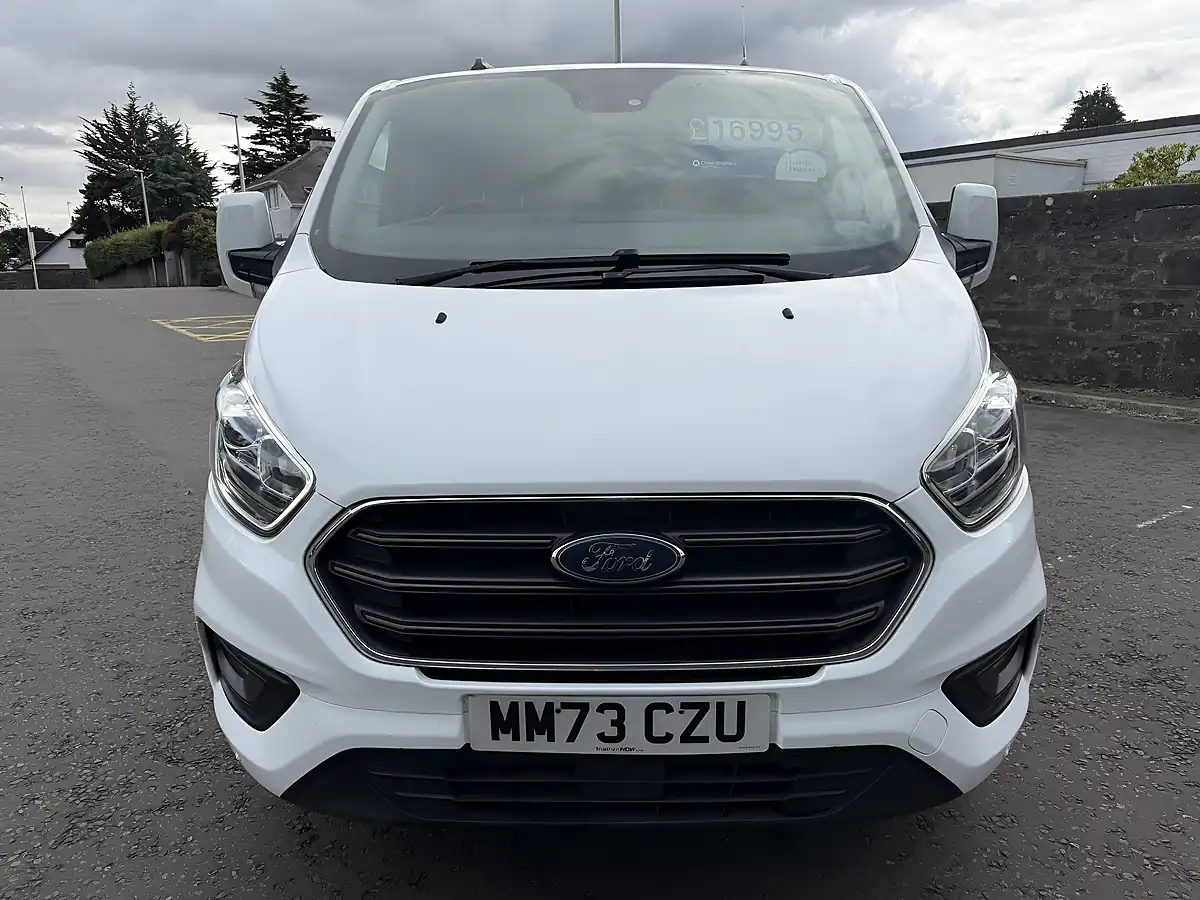 Used 2023 Ford Transit Custom Limited White - Interior and Exterior details 2