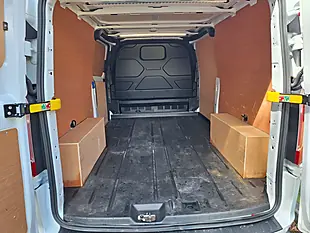 Used 2023 Ford Transit Custom Limited White - Interior and Exterior details 10
