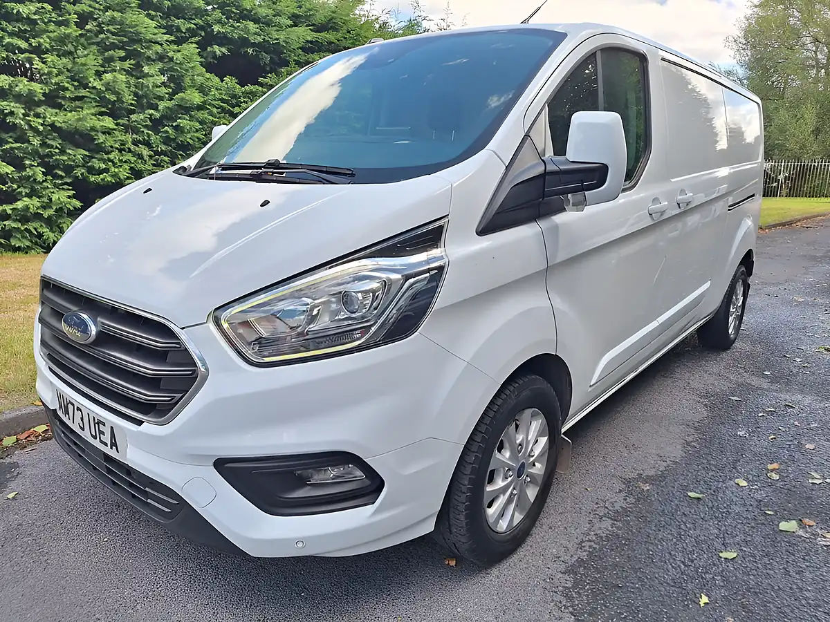 Used 2023 Ford Transit Custom Limited White - Interior and Exterior details 2