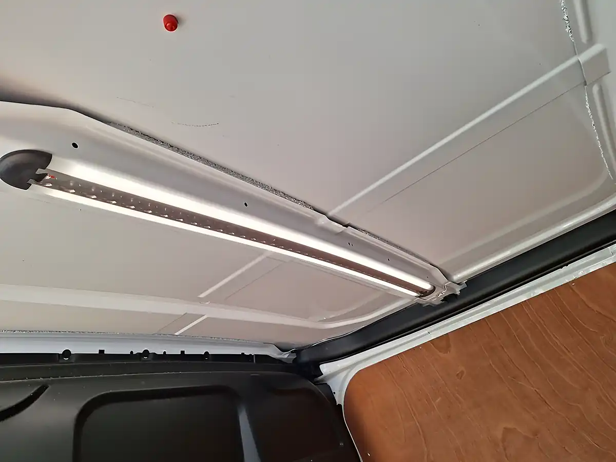 Used 2023 Ford Transit Custom Limited White - Interior and Exterior details 17