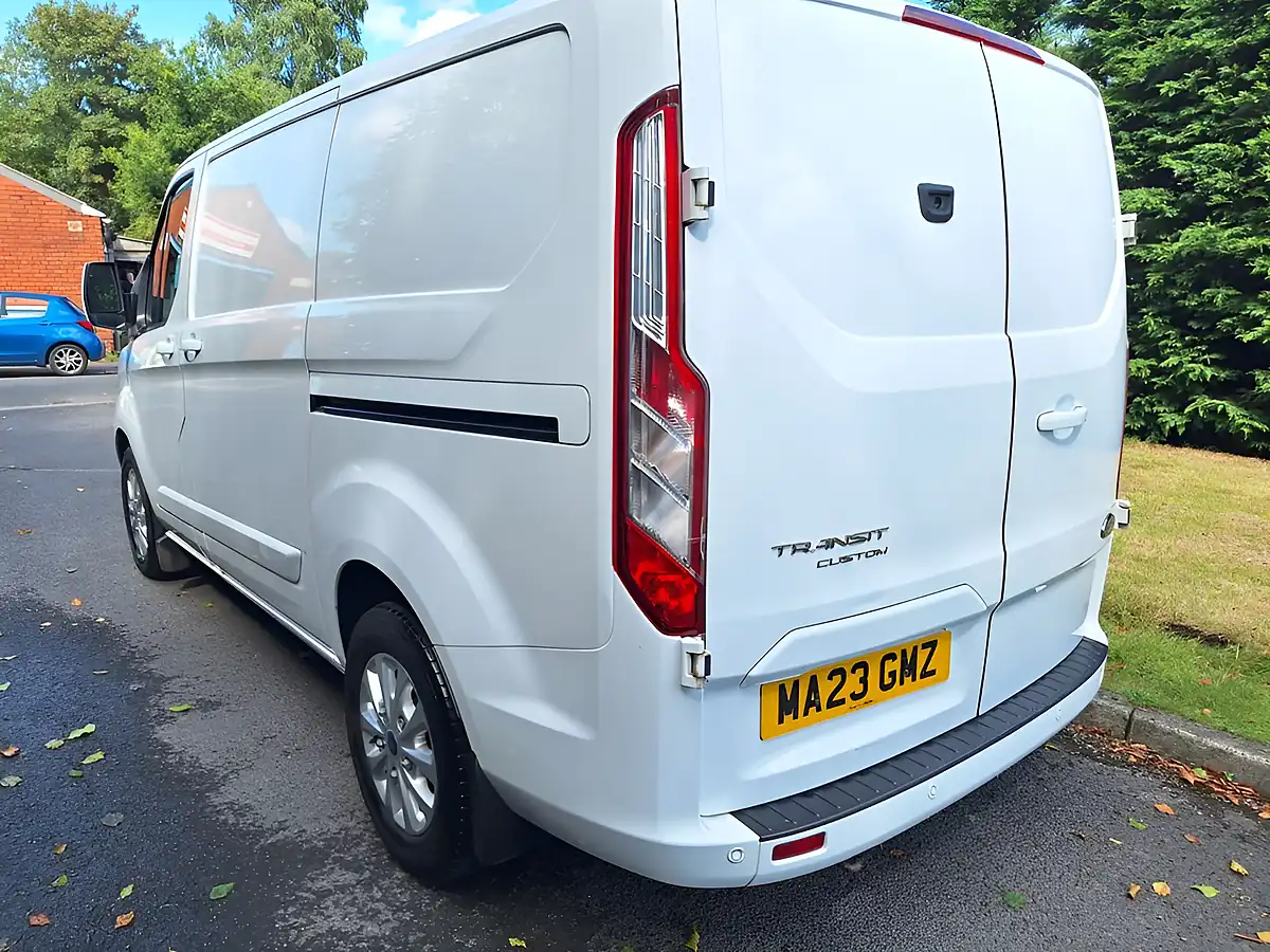 Used 2023 Ford Transit Custom Limited White - Interior and Exterior details 8