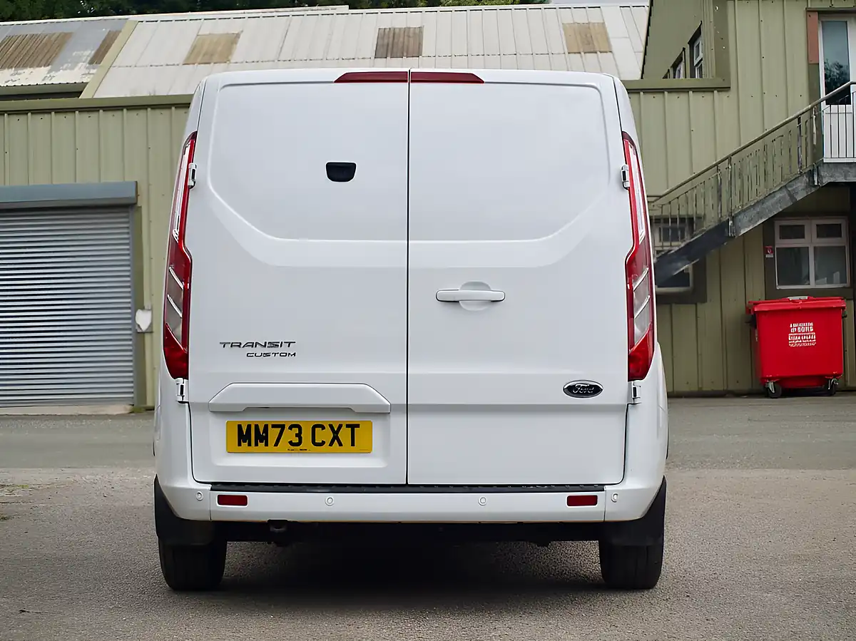 Used 2023 Ford Transit Custom Limited White - Interior and Exterior details 3
