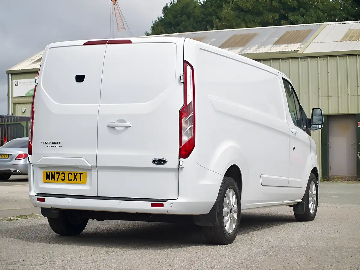 Used 2023 Ford Transit Custom Limited White - Interior and Exterior details 4