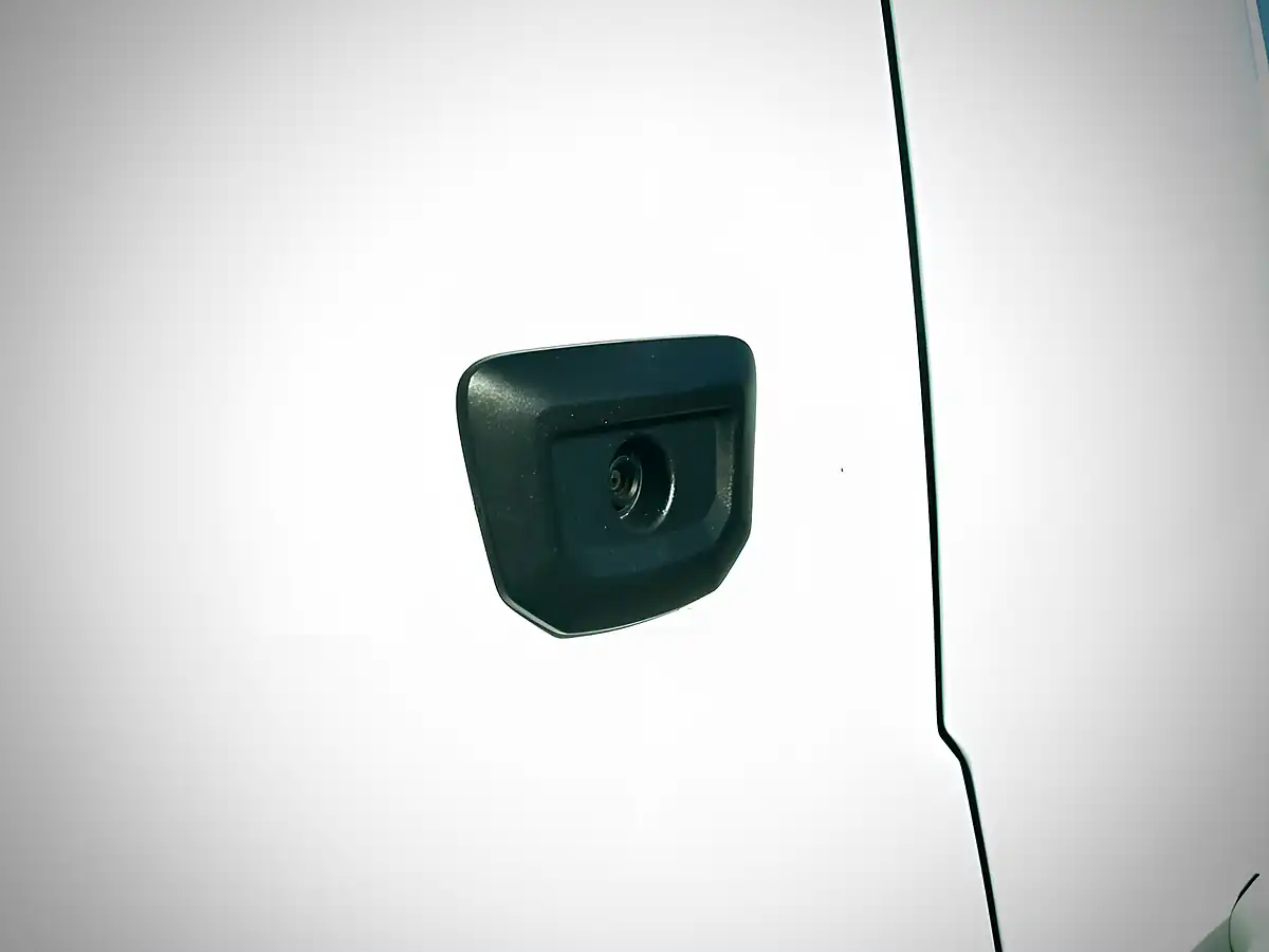 Used 2023 Ford Transit Custom Limited White - Interior and Exterior details 20