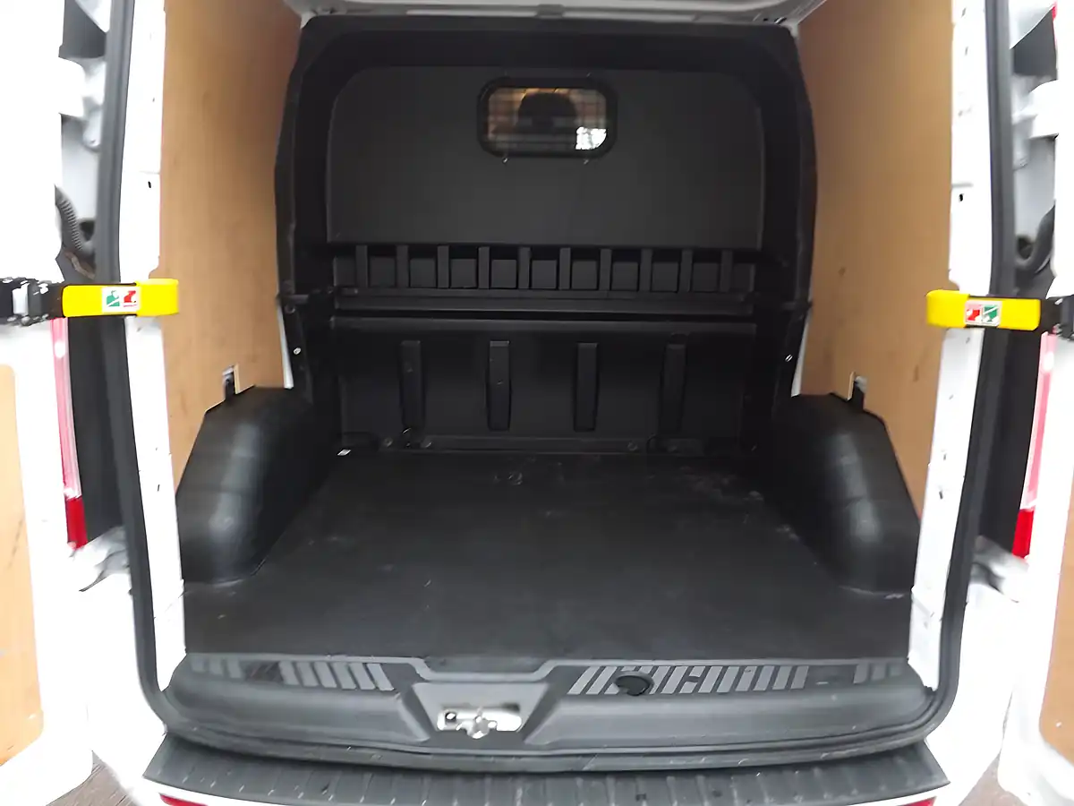Used 2023 Ford Transit Custom Limited White - Interior and Exterior details 10