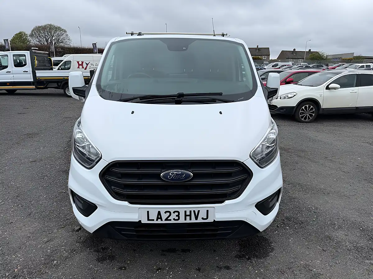 Used 2023 Ford Transit Custom Limited White - Interior and Exterior details 2