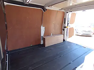 Used 2023 Ford Transit Custom Limited White - Interior and Exterior details 9