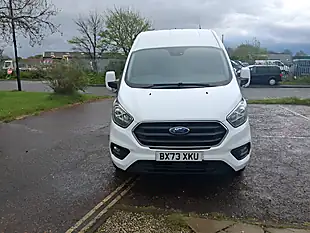 Used 2023 Ford Transit Custom Limited White - Interior and Exterior details 8