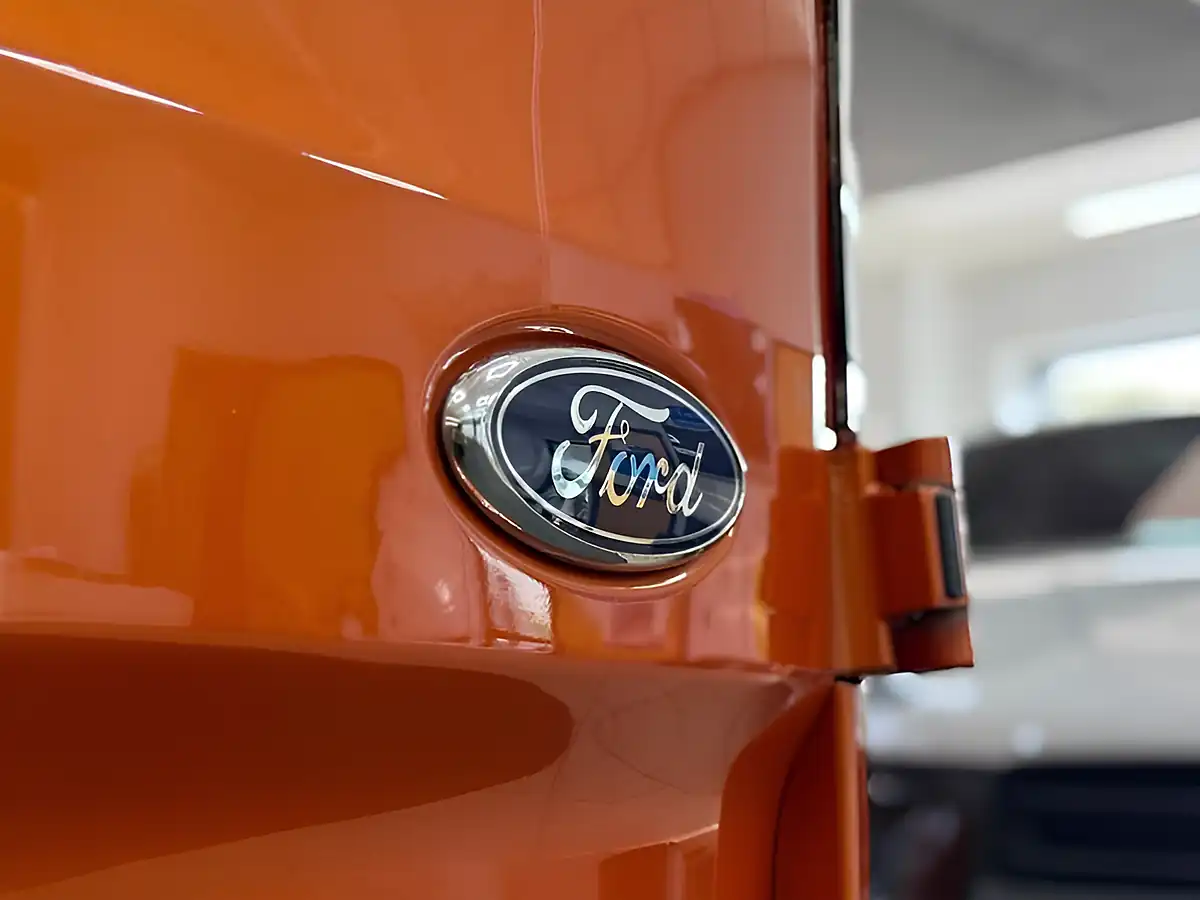 Used 2023 Ford Transit Custom Low Roof Limited Van Orange - Interior and Exterior details 17