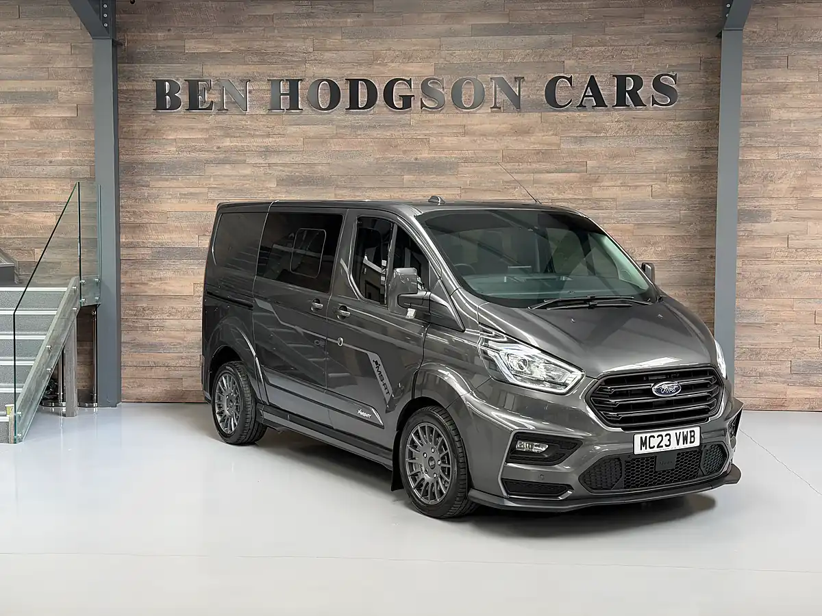 Used 2023 Ford Transit Custom Ms-Rt Crew Cab Magnetic Grey - Interior and Exterior details 2