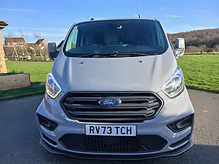 Used 2023 Ford Transit Custom Ms-Rt Grey - Interior and Exterior details 12