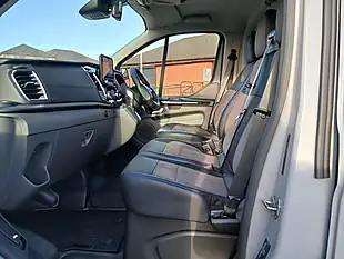 Used 2023 Ford Transit Custom Ms-Rt Grey - Interior and Exterior details 17