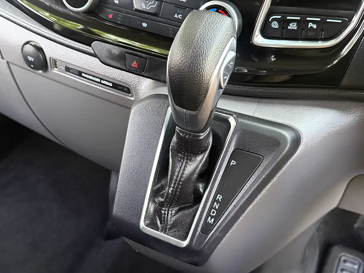 Used 2023 Ford Transit Custom Ms-Rt White - Interior and Exterior details 12