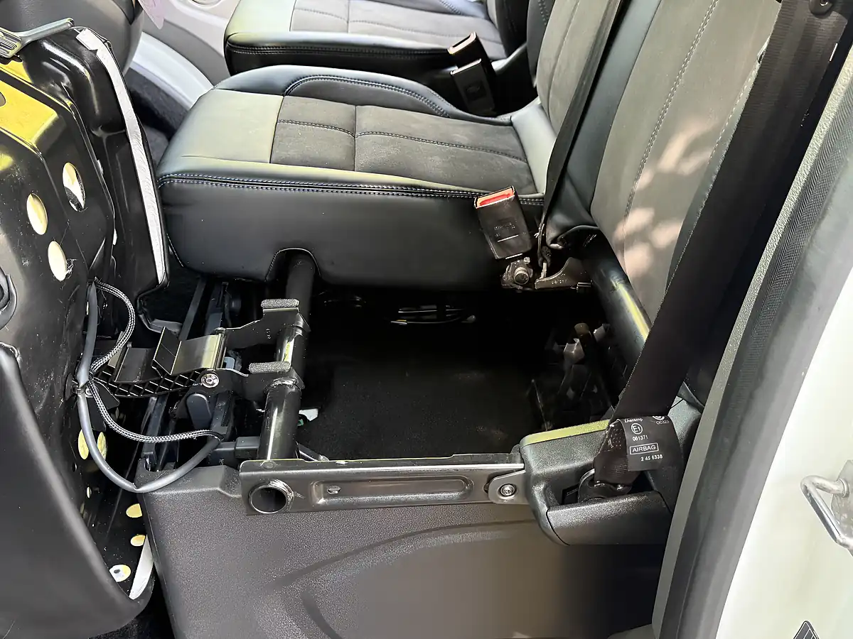 Used 2023 Ford Transit Custom Ms-Rt White - Interior and Exterior details 15