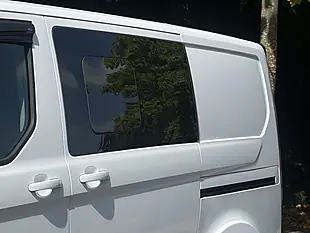 Used 2023 Ford Transit Custom Ms-Rt White - Interior and Exterior details 4