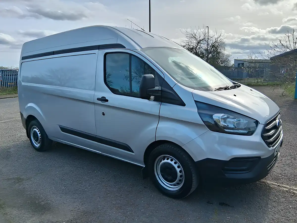 Used 2023 Ford Transit Custom Panel Van L2 H2 Silver - Interior and Exterior details 7