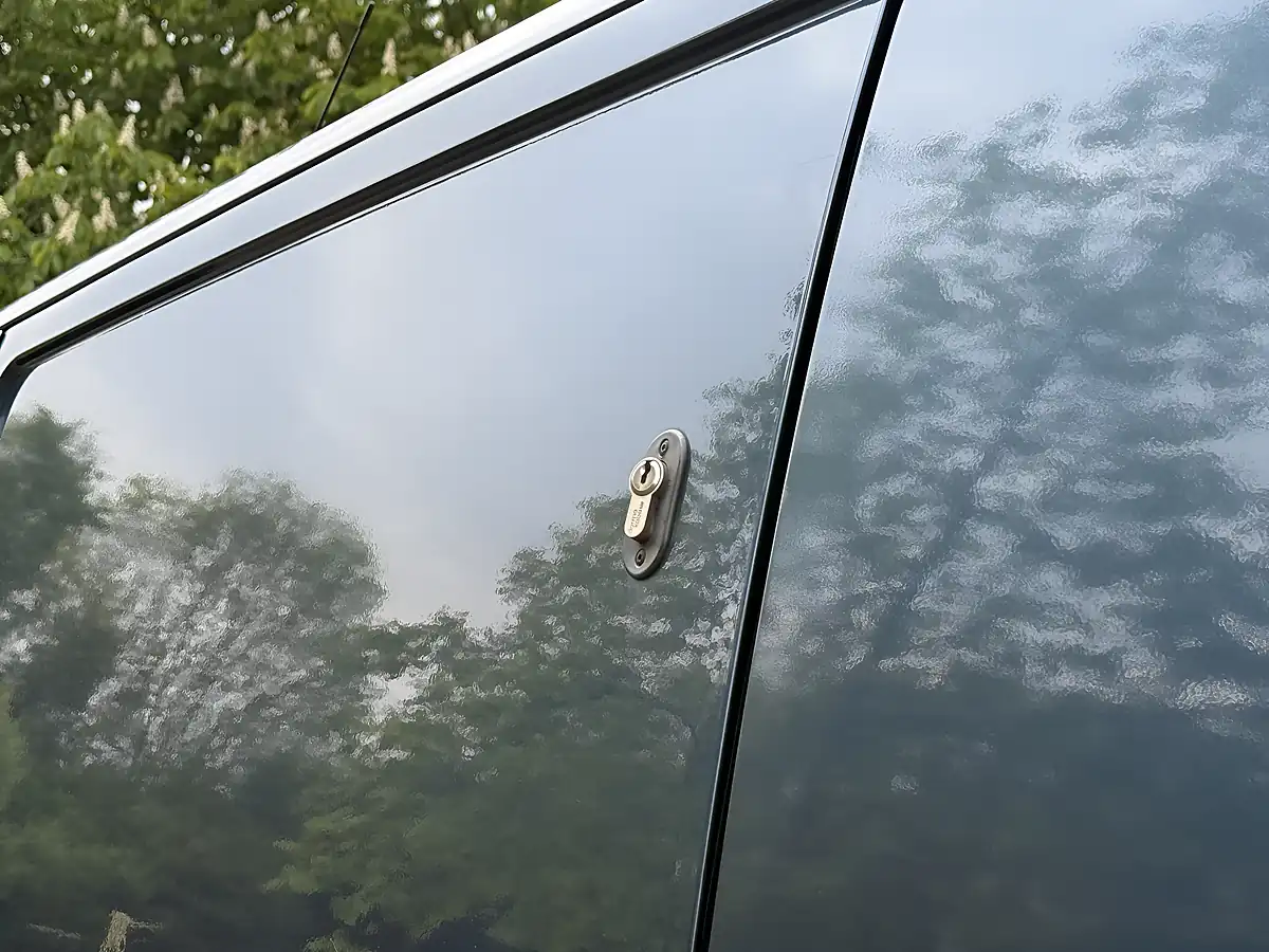 Used 2023 Ford Transit Custom Sport Blue - Interior and Exterior details 9