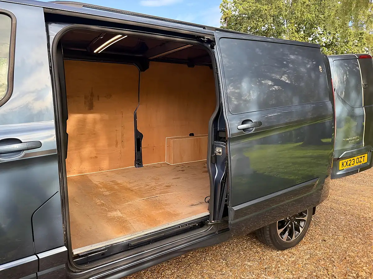 Used 2023 Ford Transit Custom Sport Blue - Interior and Exterior details 19