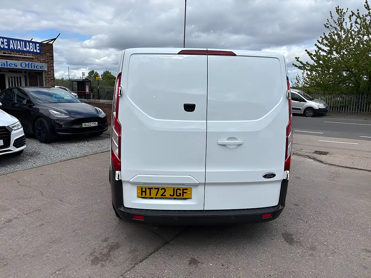 Used 2023 Ford Transit Custom Trail White - Interior and Exterior details 17
