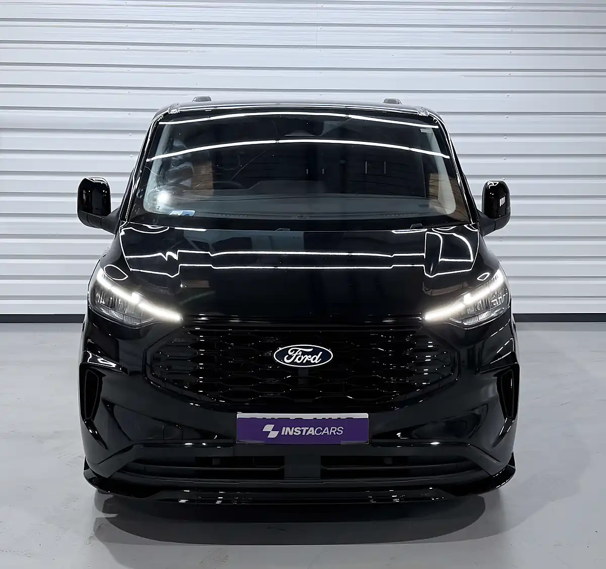 Used 2023 Ford Transit Custom Trend Agate Black - Interior and Exterior details 11